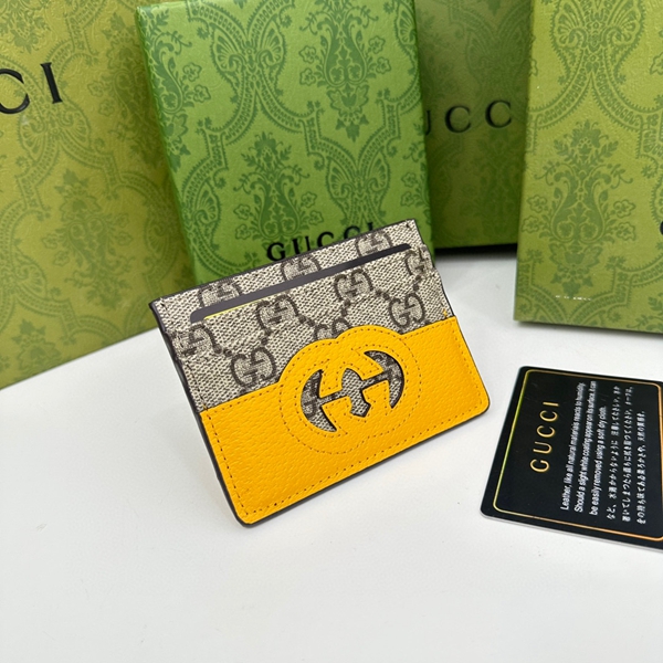 グッチ財布コピー背面デザイン